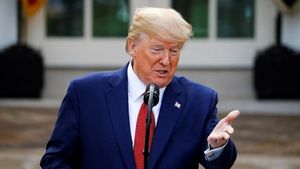 Donald Trump lansează ipoteza care schimbă tot despre coronavirus! Președintele S.U.A. : „A fost creat în laboratoarele din China”