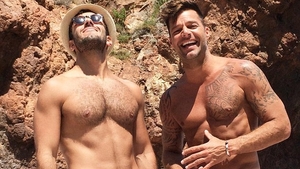 Ricky Martin s-a logodit cu Jwan Yosef! Cum arată inelul purtat de artist