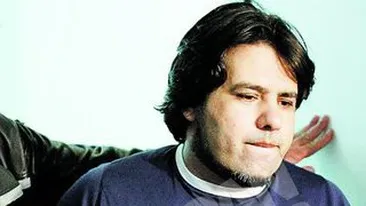 Costel Busuioc vrea 3.000 de euro de la batausul din spalatorie