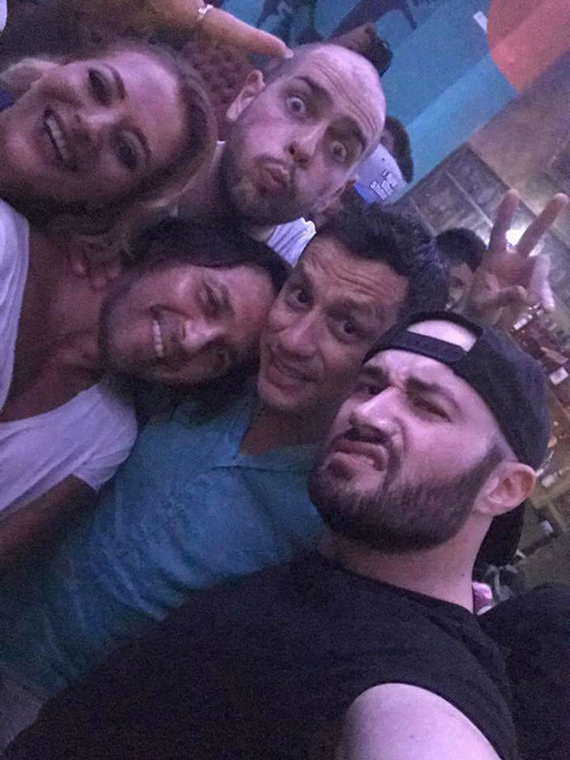 Mărturisire-bombă în direct, la TV! Răzvan Simion: „Cum să fii ca Bendeac, să loveşti maşina lui Dani Oţil?!”
