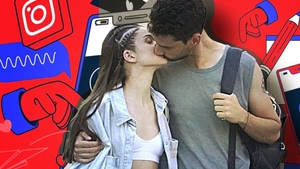TOP 25 reacții din online pe subiectul Theo Rose și noul iubit. Oamenii se împart în mai multe tabere, iar unii îl cer pe un manelist celebru în rolul de partener al artistei