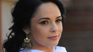 Rockerita Andreea Marin si eleganta Stela Popescu l-au impresionat pe stilist! Vezi cum au aparut pe covorul rosu!
