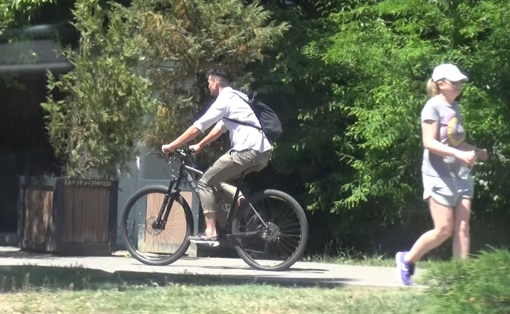 Tudor Chirilă pedalează de zor