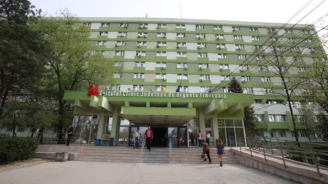 O femeie a murit după ce s-a aruncat de la etajul 9 al Spitalului Județean Timișoara. De ce boli suferea