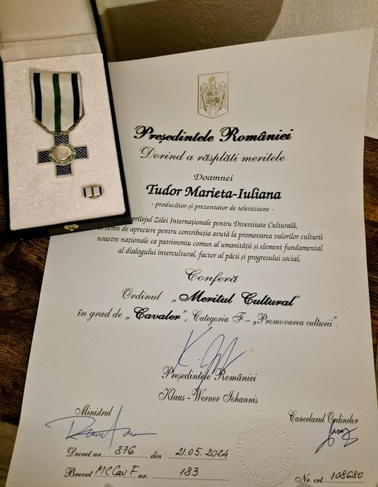Iuliana Tudor primit distincția Ordinul Meritul Cultural în grad de Cavaler. Sursa foto: Mihai Turc / Instagram Iuliana Tudor