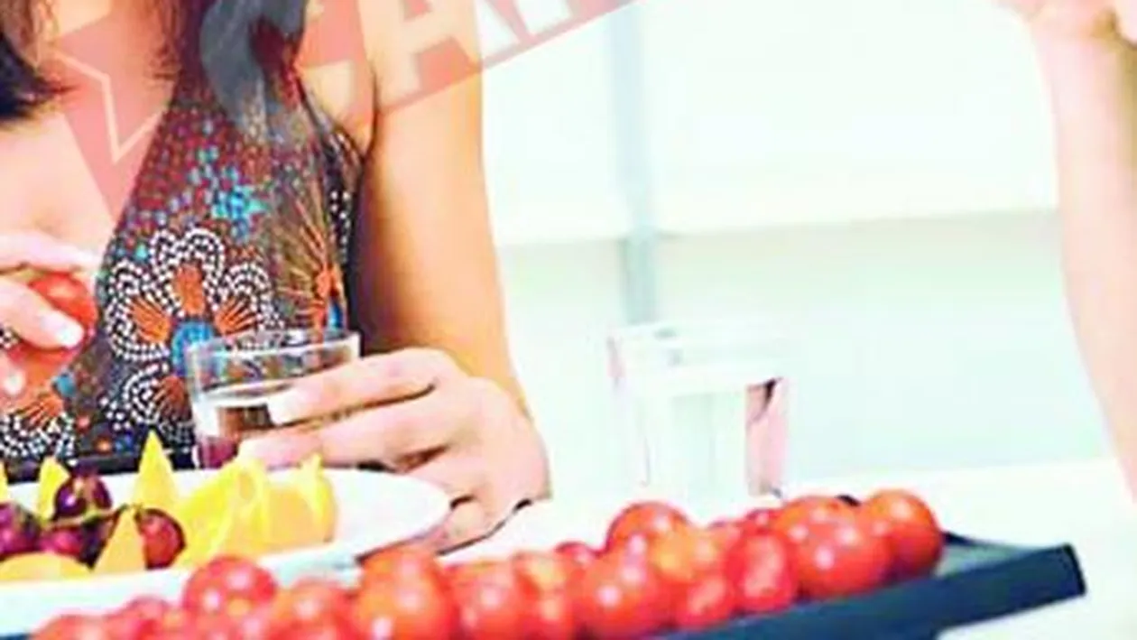 Mancati de cinci ori pe zi!