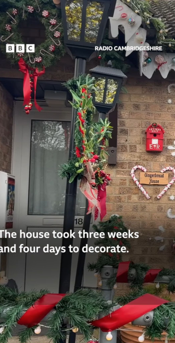 Camelia i-a impresionat pe jurnaliștii de la BBC după ce și-a decorat casa de Crăciun. Sursă foto: Instagram bbccambridgeshire