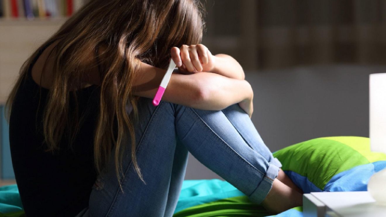 Un pedofil care racola minore în București a fost arestat. Ultima victimă a fost o fată de 13 ani