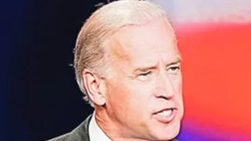 Premiera mondiala: vicepresedintele american acuza! Assange e un terorist hi-tech!