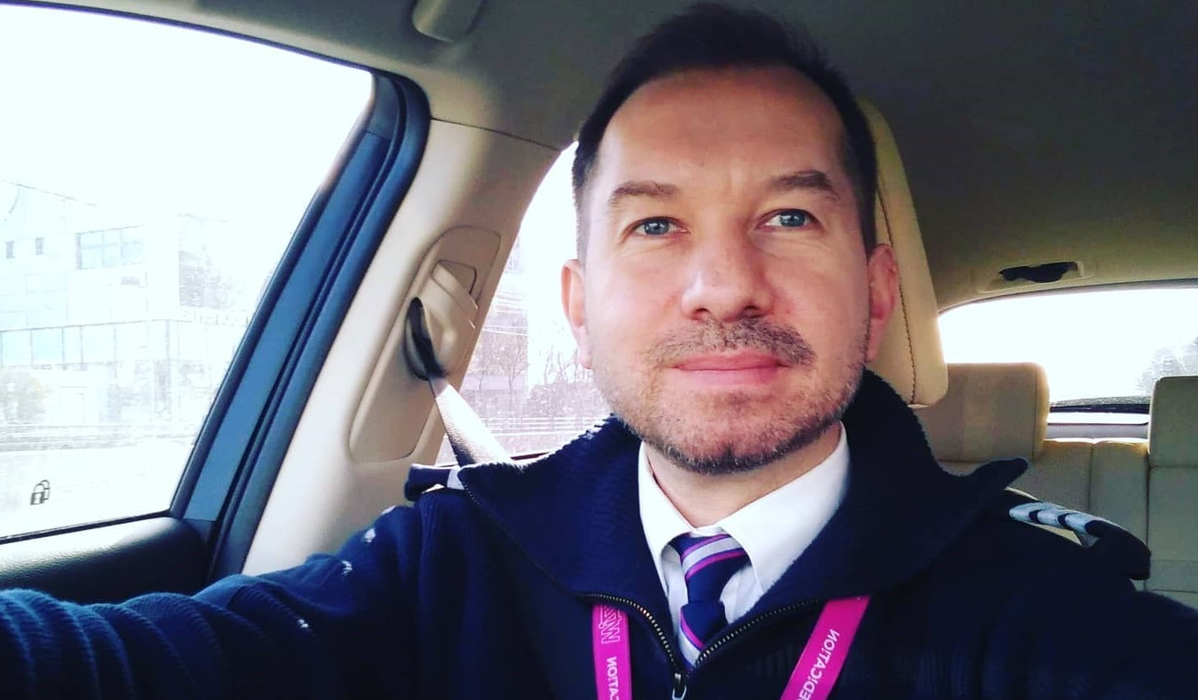 Mihai Sturzu, în prezent, pilot la WizzAir