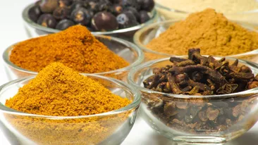 Ingredientul minune pentru un ten luminos. Celebrități din întreaga lume îl folosesc