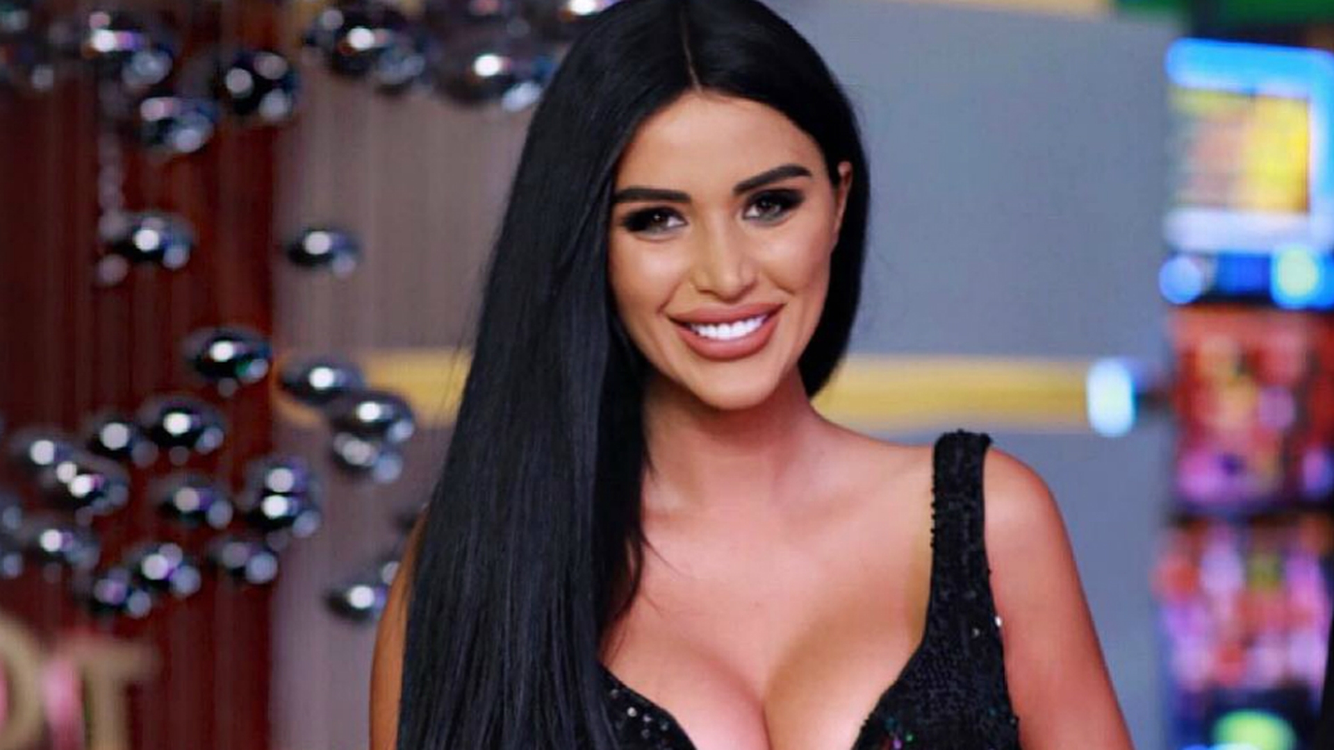 Prima reacție a lui Nea Marin, după ce a aflat că Daniela Crudu o să devină mămică: „Toate devin serioase”
