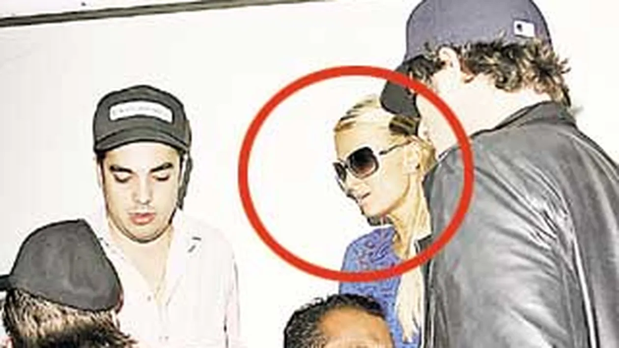 Vedeta a iesit ciufulita dintr-o bataie cu un paparazzo. Paris, pusa la pamant