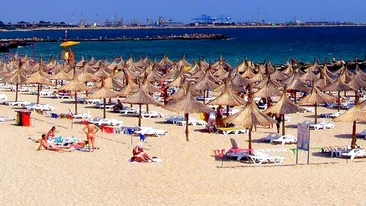 Un șarpe i-a băgat în sperieți pe turiștii aflați pe litoralul românesc