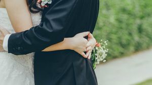 S-a căsătorit în mare secret! Influencerița implicată în scandalul momentului a spus „Da!” la starea civilă. Primele imagini de la eveniment