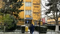 Dezvăluiri despre cazul care a tulburat România. Eleva care și-a înjunghiat pedagogul a folosit un cuțit de 34 de cm. Ce s-ar ascunde în spatele faptei