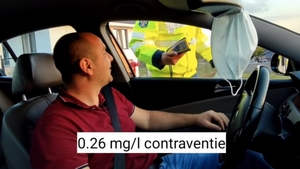 Un polițist din Oradea a demonstrat cum poți avea alcoolemie fără să bei, doar pentru că te-ai dezinfectat pe mâini cu spirt