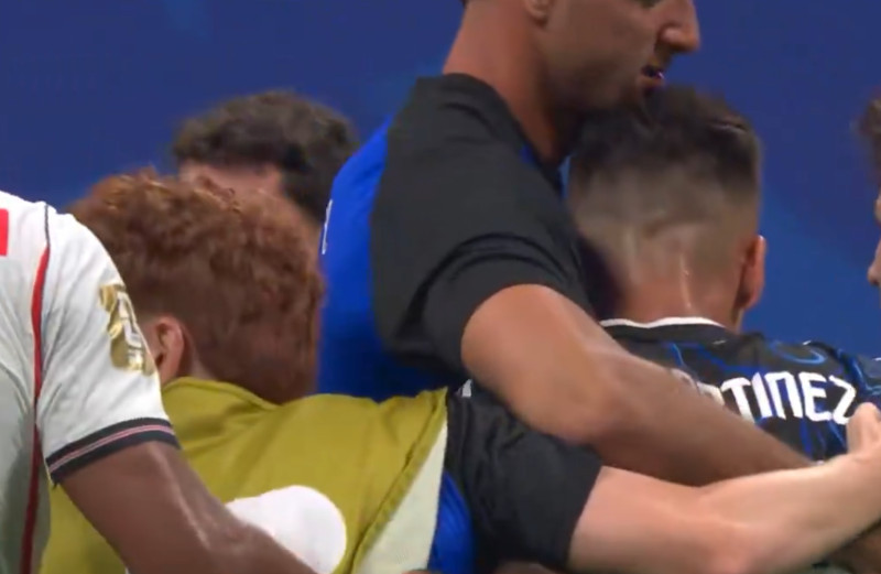 Scandal uriaș la Mondial! Jude Bellingham l-a lovit pe Valentin Barco după eșecul Angliei cu Argentina