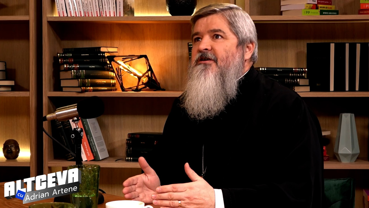Podcastul poate fi urmărit integral pe canalul de YouTube ”ALTCEVA cu Adrian Artene” / (Sursa: Captură video)