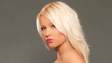 Pentru a cata oara? Simona Sensual: M-am despartit de Maharu ca ma vrea lipita de cratita