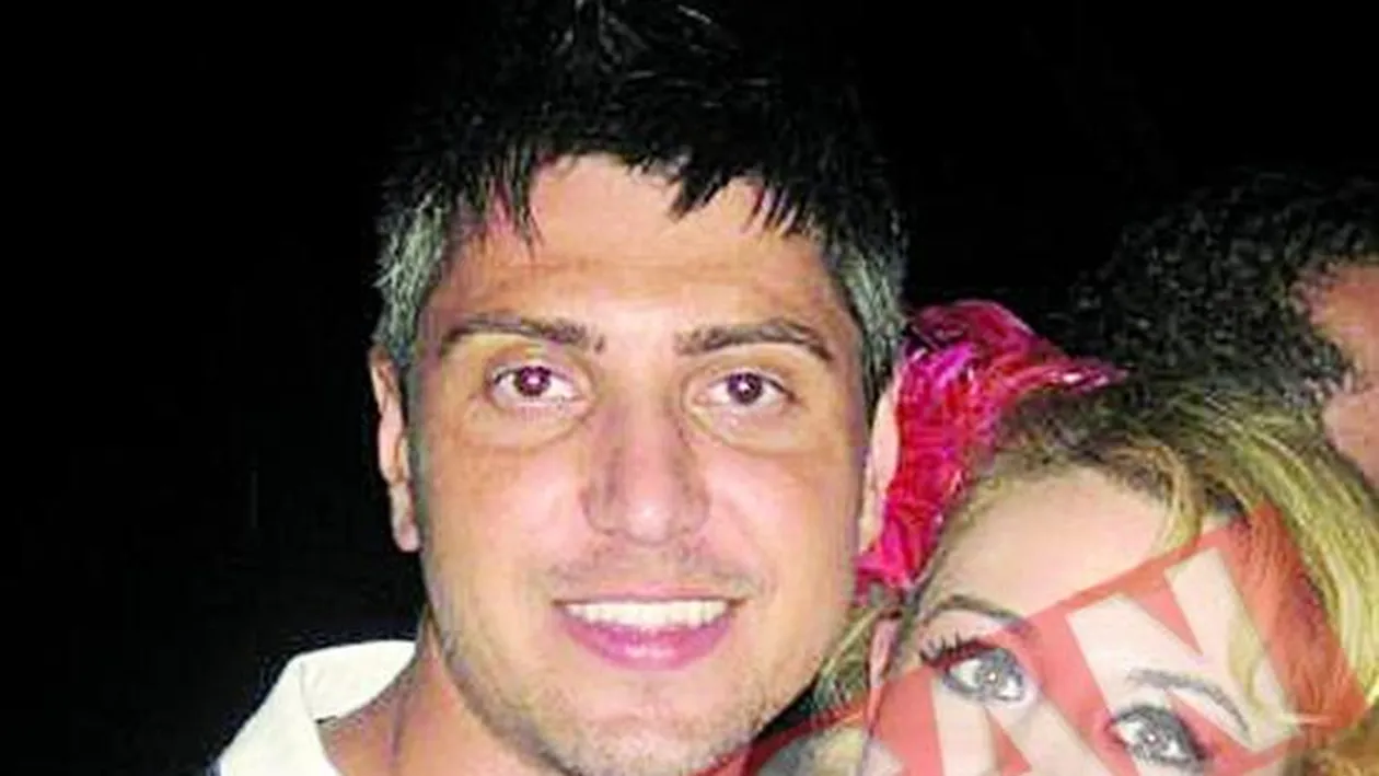 Oana Roman, nasa alaturi de bisexualul Cornel!