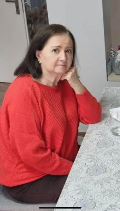 O recunoşti? Boala a schimbat-o radical! Mioara Roman a fost sărbătorită la vârsta de 82 de ani