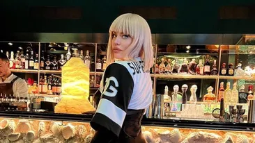 Loredana Groza, show incendiar într-un restaurant de lux din Capitală. Artista a fost surprinsă în braţele lui Cătălin Botezatu