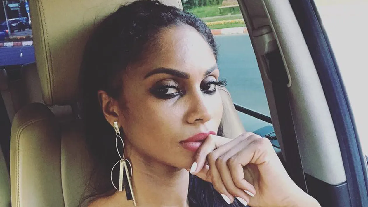 Laurette, implicată într-un accident rutier. Vedeta nu a fost atentă şi a intrat direct în...