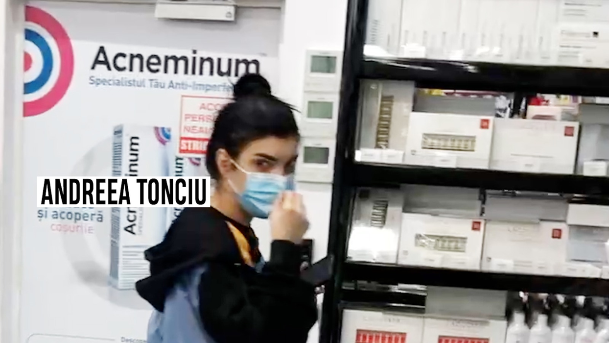 Andreea Tonciu a mers la farmacie cu fetița ei, Rebecca