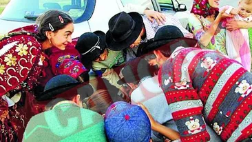 300 de romani solicita schimbarea denumirii de rromi in cea de tigani