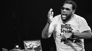Fatman Scoop a murit la 53 de ani. Artistul s-a prăbușit pe scenă, în timpul concertului. Detalii de ultimă oră