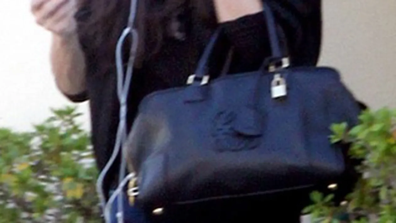 Demi Moore a gasit inlocuitori de Ashton Kutcher. Trei!