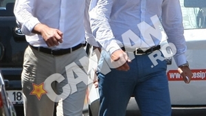 Cristi Boureanu isi urmeaza fratele mai mic si in afaceri, si pe strada! Discuta aprins afaceri, in public