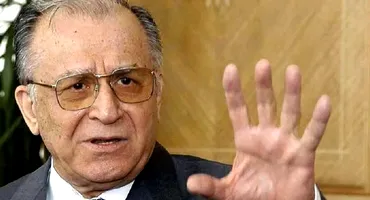 Ultimele informații despre starea lui Ion Iliescu. De ce nu îl externează medicii