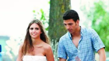 A cerut-o deja de sotie?