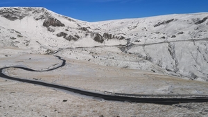 Imagini spectaculoase pe Transalpina, după prima ninsoare