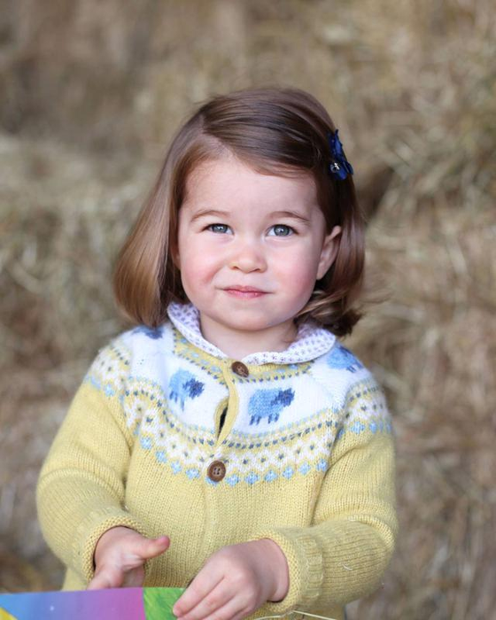 Sărbătoare mare în Anglia! Prințesa Charlotte a împlinit 3 ani