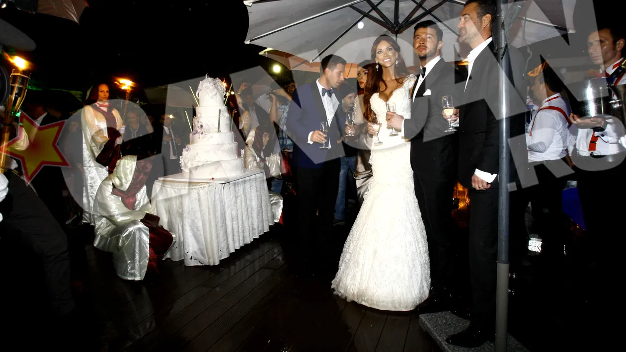 DEZASTRU! Ploaia a fost de vina: uite cum arata rochia Biancai Dragusanu la sfarsitul nuntii!