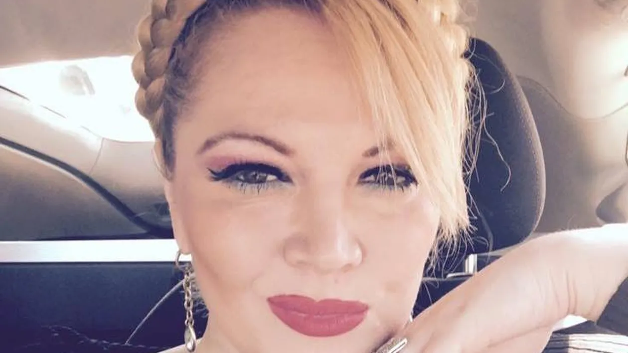 Oana Lis, sacrificii mari pentru a-și termina studiile: ”Am preferat să bag toți banii în cursuri”