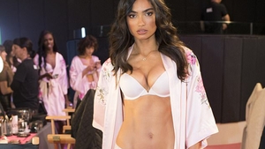 Un celebru model Victoria's Secret, prins în timp ce făcea amor în avion: “Măcar...“