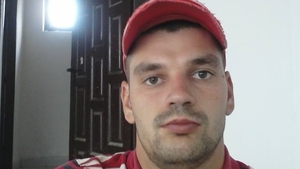 Ucigaşul bihorean care posta glume pe Facebook de pe telefonul victimei, pedepsit