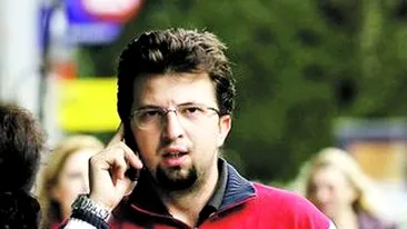 Romanii cumpara celulare de frica singuratatii