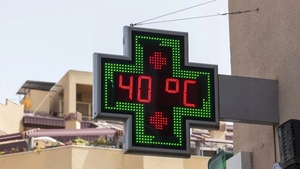 Orașele din România în care mâine vor fi temperaturi de peste 40 de grade Celsius, potrivit meteorologilor Accuweather