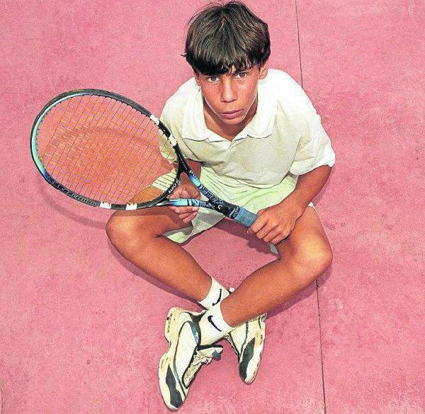 Cum arăta Rafa Nadal în copilărie. E incredibil ce putea să facă atunci când era mic!