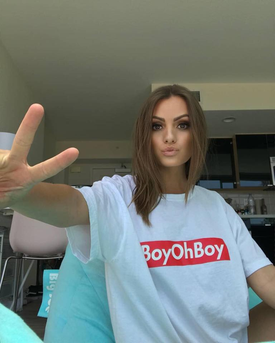 Christina Ich a răbufnit în public, după ce Alexandra Stan i-a atras atenția: “Este un drog, așa cum alcoolul și antidepresivele”