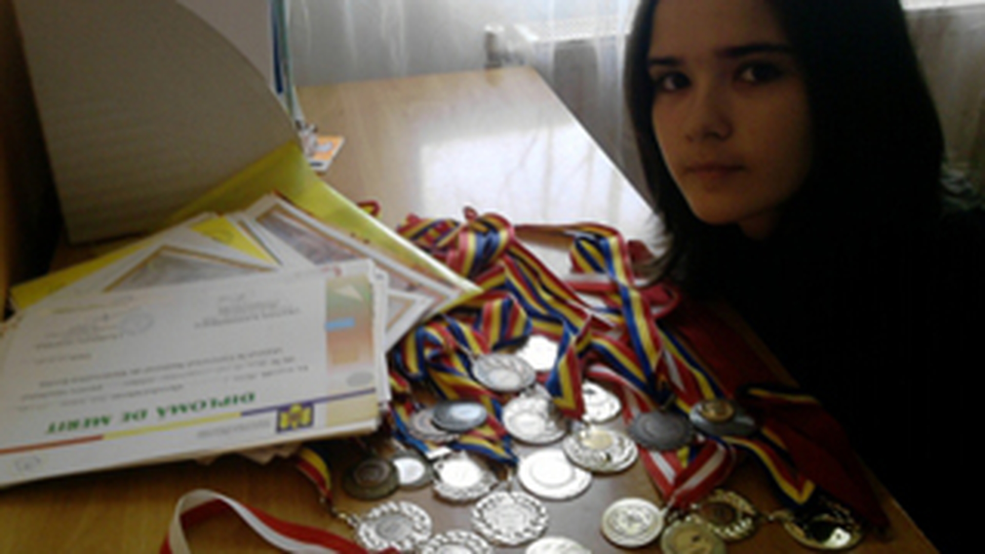 O eleva de 14 ani detine un numar record la performante: 100 de diplome si 26 de medalii!