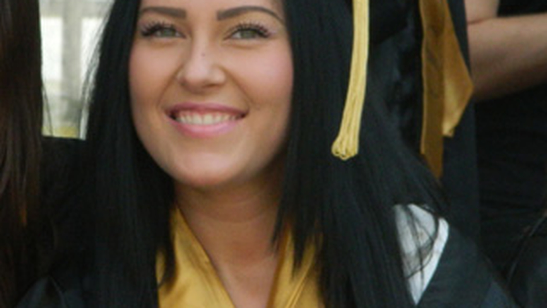 Alianna de la Heaven si-a luat "adio" de la colegii de facultate: "Sunt mandra de mine!"