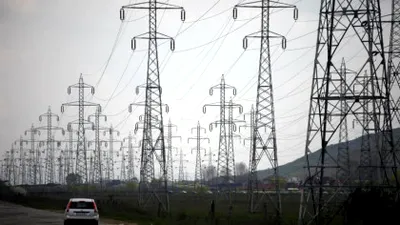Consumatorii casnici care vor beneficia de tichete valorice la energie electrică de la 1 iulie