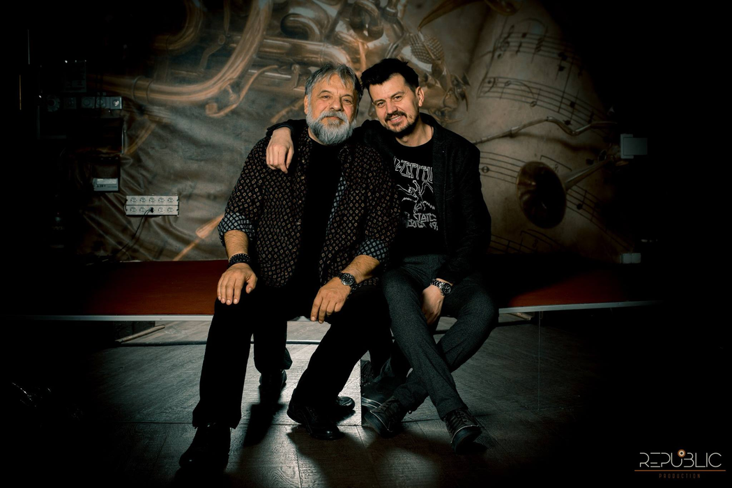 Adrian Berinde și Norbert Kovacs. Poza a fost făcută în urmă cu doi ani, la finalizarea albumului “Arcan”