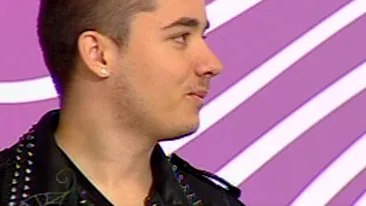 Nu l-ai mai recunoaste daca l-ai vedea pe strada! Uite cum s-a maturizat Adrian Tutu la un an si jumatate dupa ce a castigat Romanii au talent!